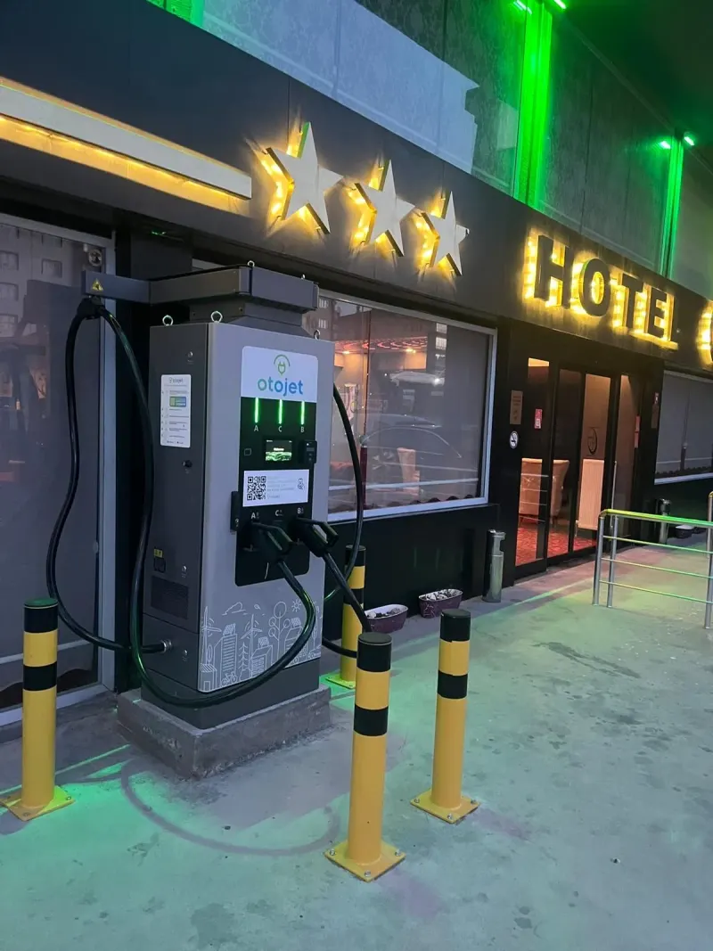 Electric vehicle charging unit at the hotel entrance